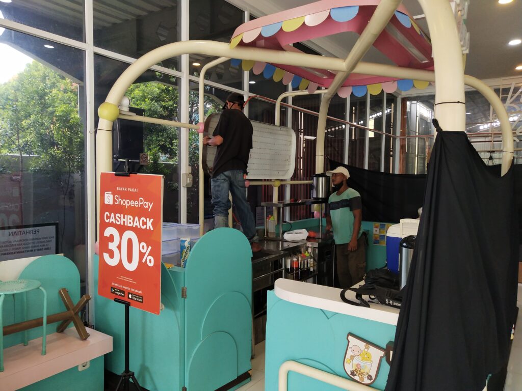 jasa bongkar stand booth jualan